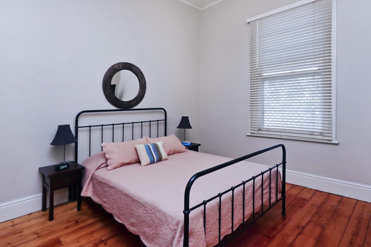 Maeville Cottage Broken Hill Zimmer foto